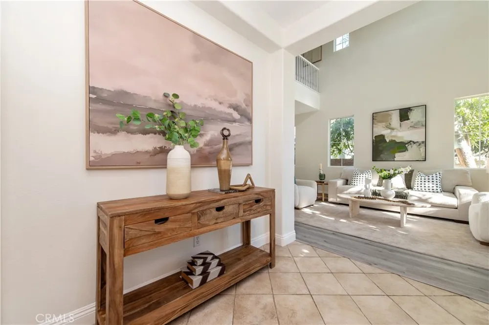 13569 Goldmedal Chino, CA 91710