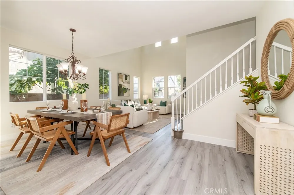 13569 Goldmedal Chino, CA 91710
