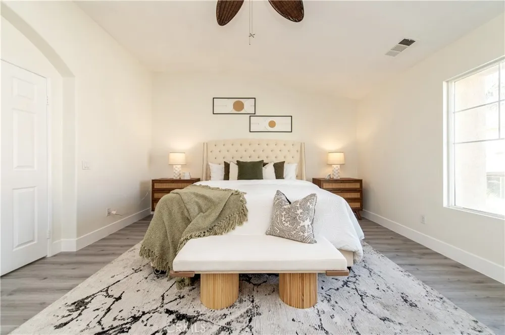 13569 Goldmedal Chino, CA 91710