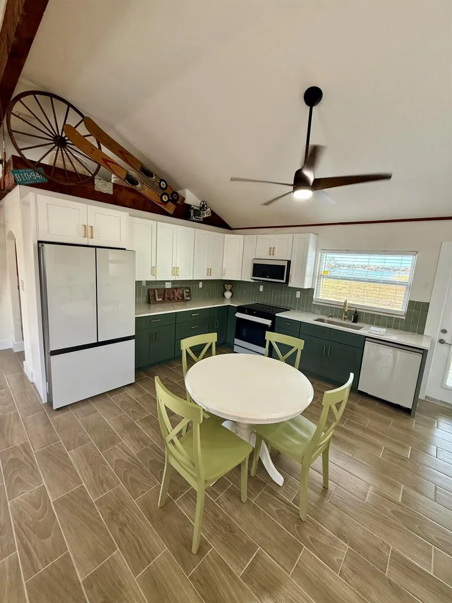 12714 U.s. 98 Sebring, FL 33876