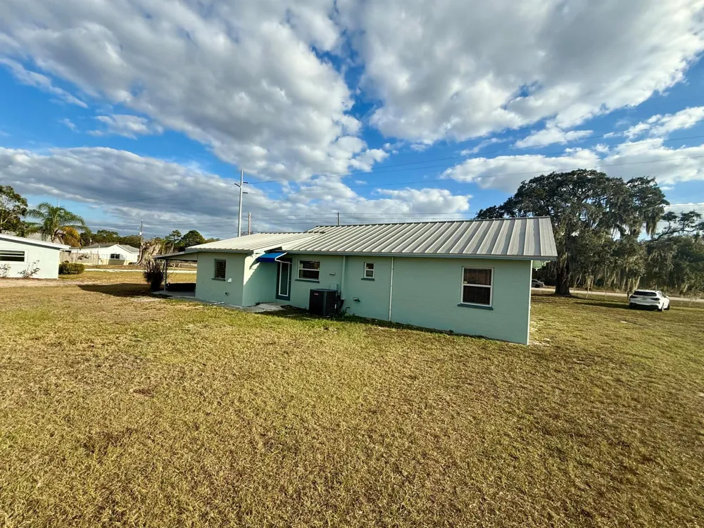 12714 U.s. 98 Sebring, FL 33876
