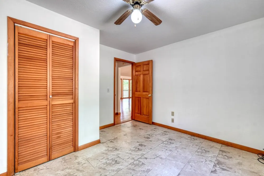 1493 Greasy Creek Road Brasstown, NC 28902