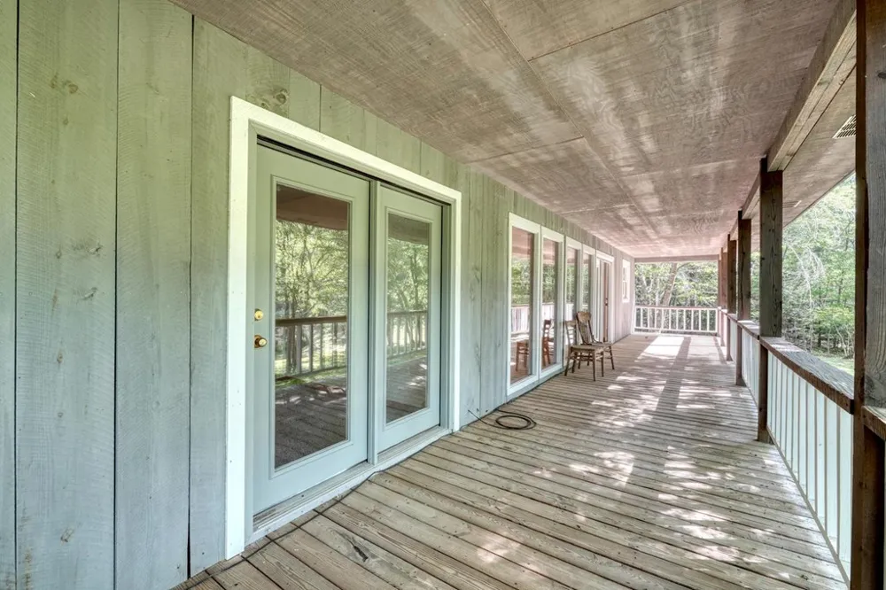 1493 Greasy Creek Road Brasstown, NC 28902