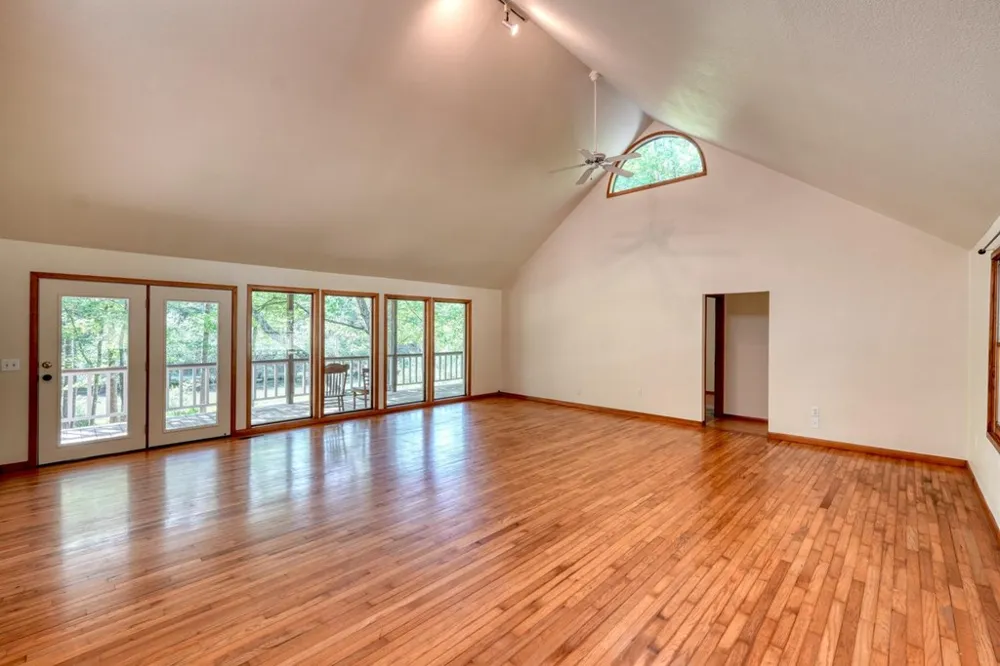 1493 Greasy Creek Road Brasstown, NC 28902