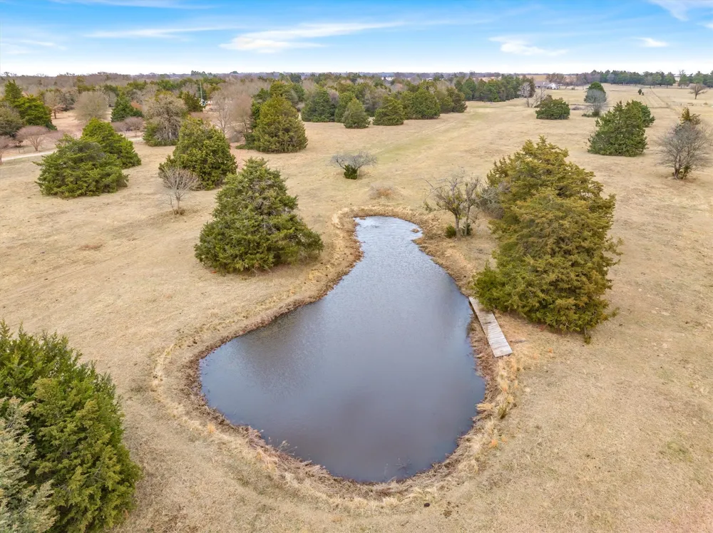 9111 County Road 313 Terrell, TX 75161