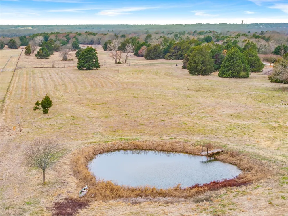 9111 County Road 313 Terrell, TX 75161