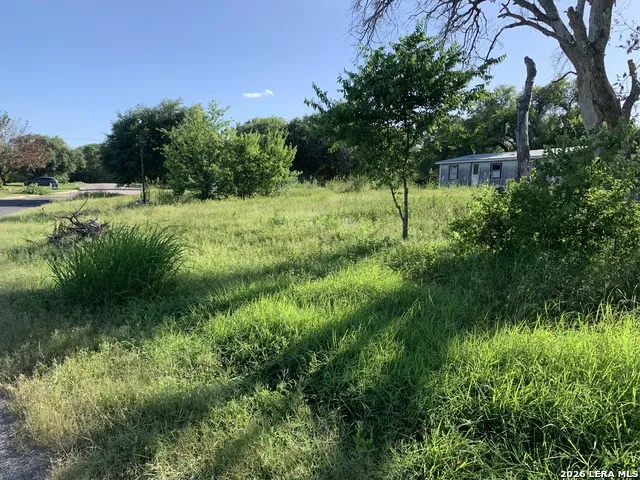 12070 Rathskeller LaCoste, TX 78039