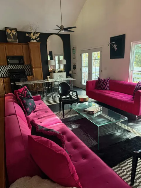 759 Ivy Lane