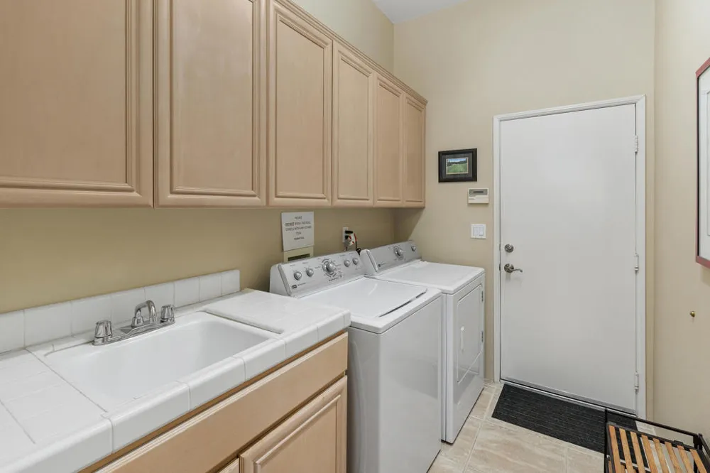 99 Kavenish Drive Rancho Mirage, CA 92270
