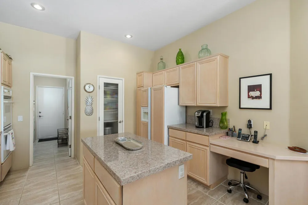 99 Kavenish Drive Rancho Mirage, CA 92270