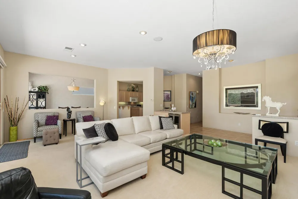 99 Kavenish Drive Rancho Mirage, CA 92270