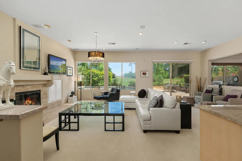 99 Kavenish Drive Rancho Mirage, CA 92270