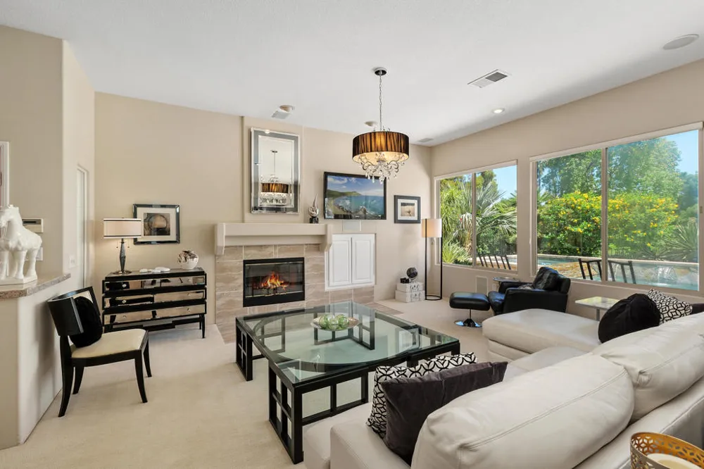 99 Kavenish Drive Rancho Mirage, CA 92270
