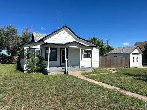 90 Cedar Avenue