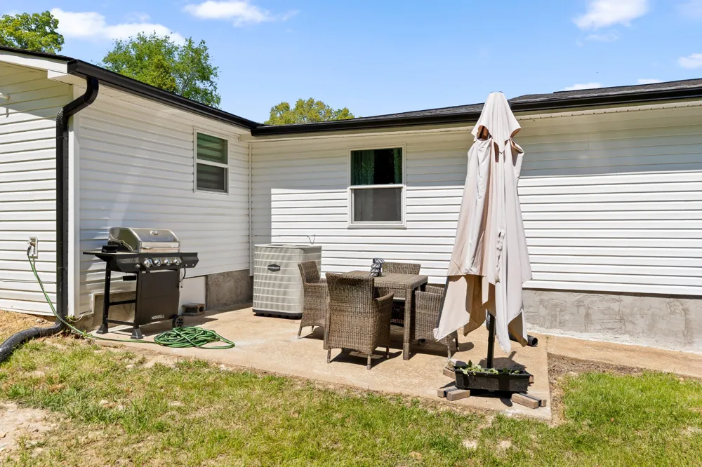 3940 Cole Trail Ooltewah, TN 37363