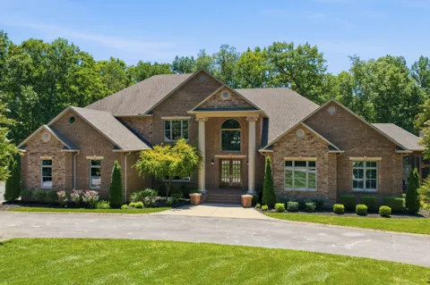 368 Chandler Dr