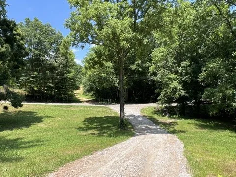 1299 Freeman Loop Cumberland Furnace, TN 37051