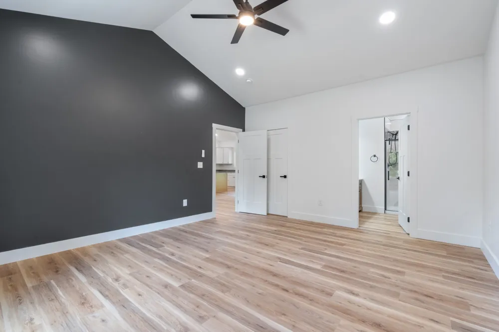 1299 Freeman Loop Cumberland Furnace, TN 37051