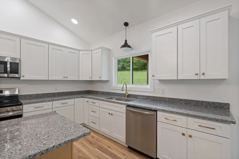 1299 Freeman Loop Cumberland Furnace, TN 37051