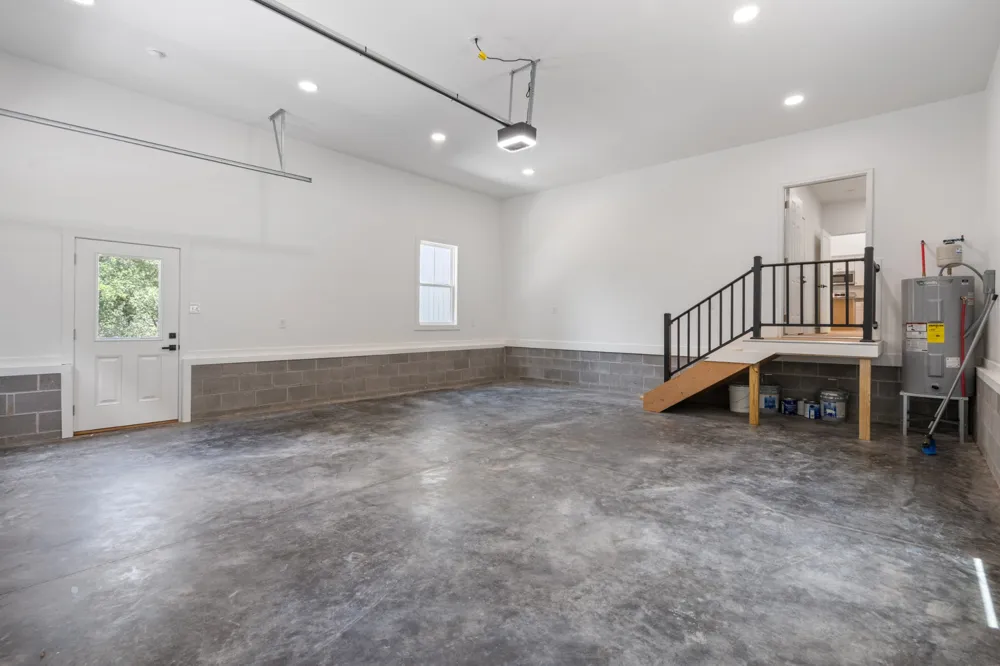 1299 Freeman Loop Cumberland Furnace, TN 37051