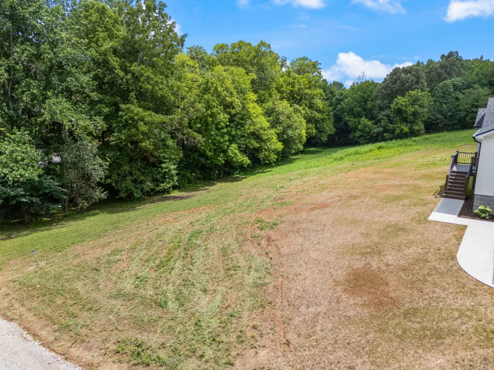 1299 Freeman Loop Cumberland Furnace, TN 37051