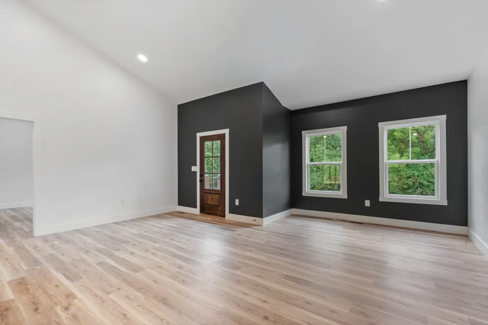 1299 Freeman Loop Cumberland Furnace, TN 37051