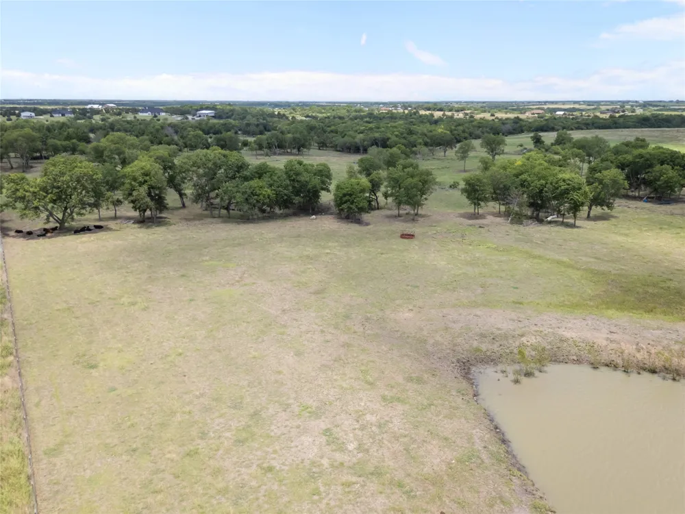 850 Cooke Road Ennis, TX 75119