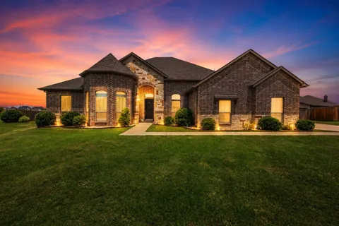 413 Green Court