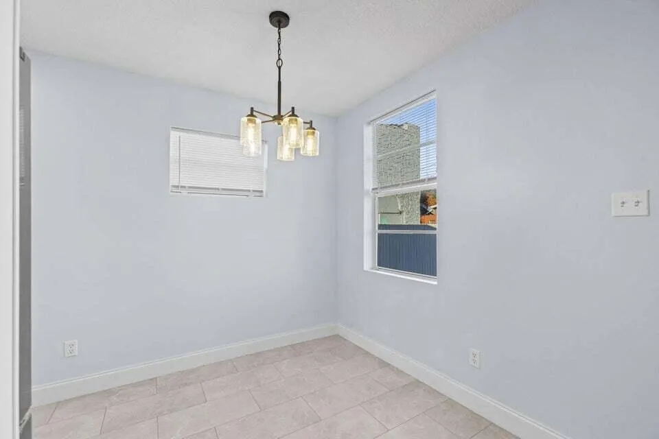 139 Alma Court Fort Pierce, FL 34950