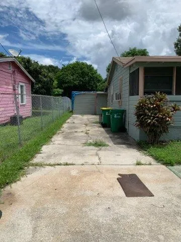 242 A LANE Cocoa, FL 32926
