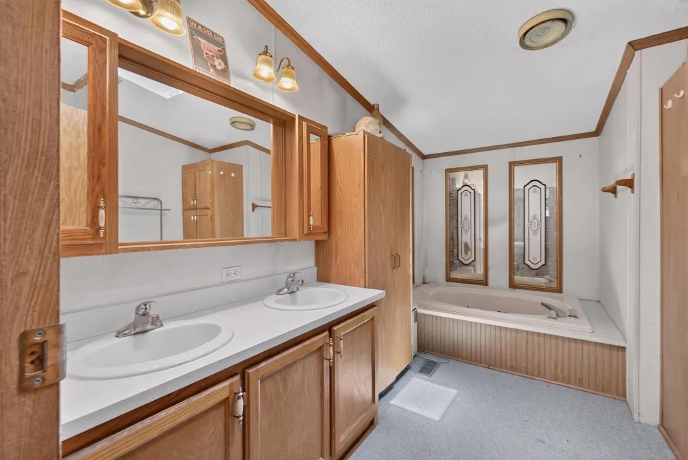 6455 Jordan Road Henrietta Township, MI 49201
