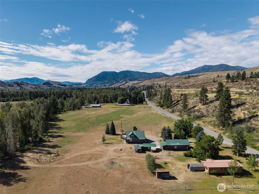 62 Old Twisp Hwy Twisp, WA 98862