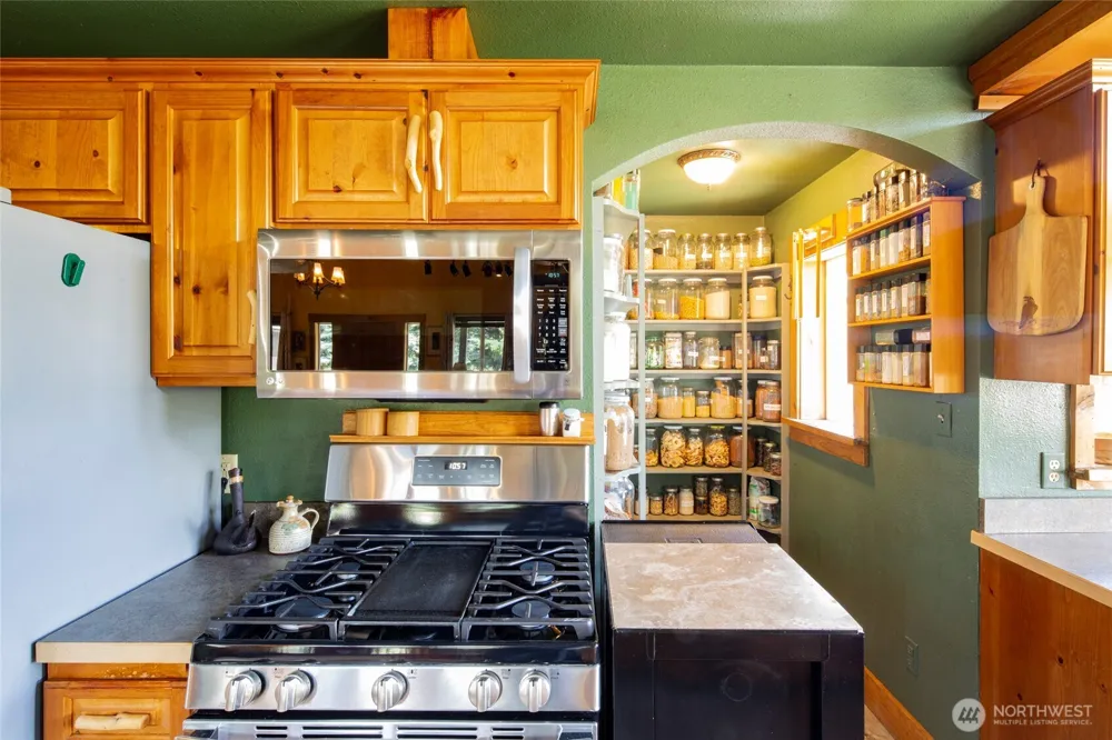 62 Old Twisp Hwy Twisp, WA 98862