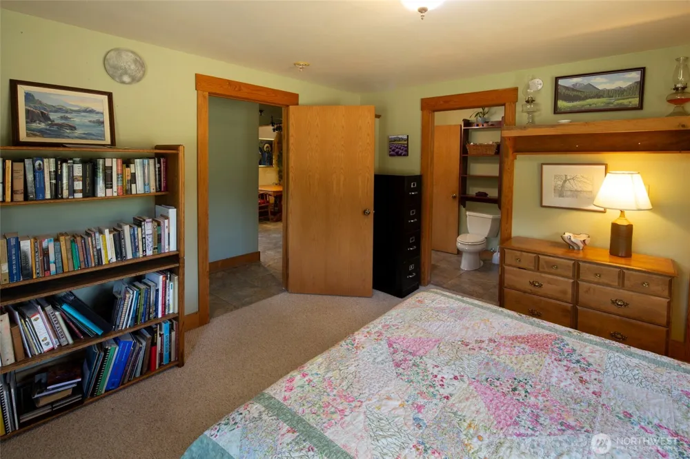 62 Old Twisp Hwy Twisp, WA 98862