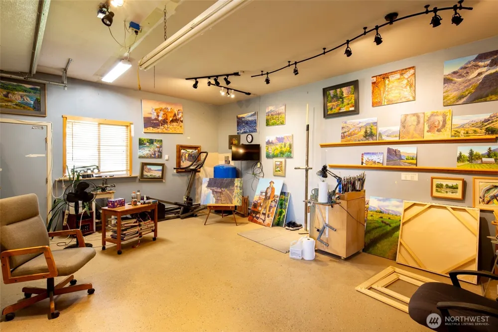 62 Old Twisp Hwy Twisp, WA 98862