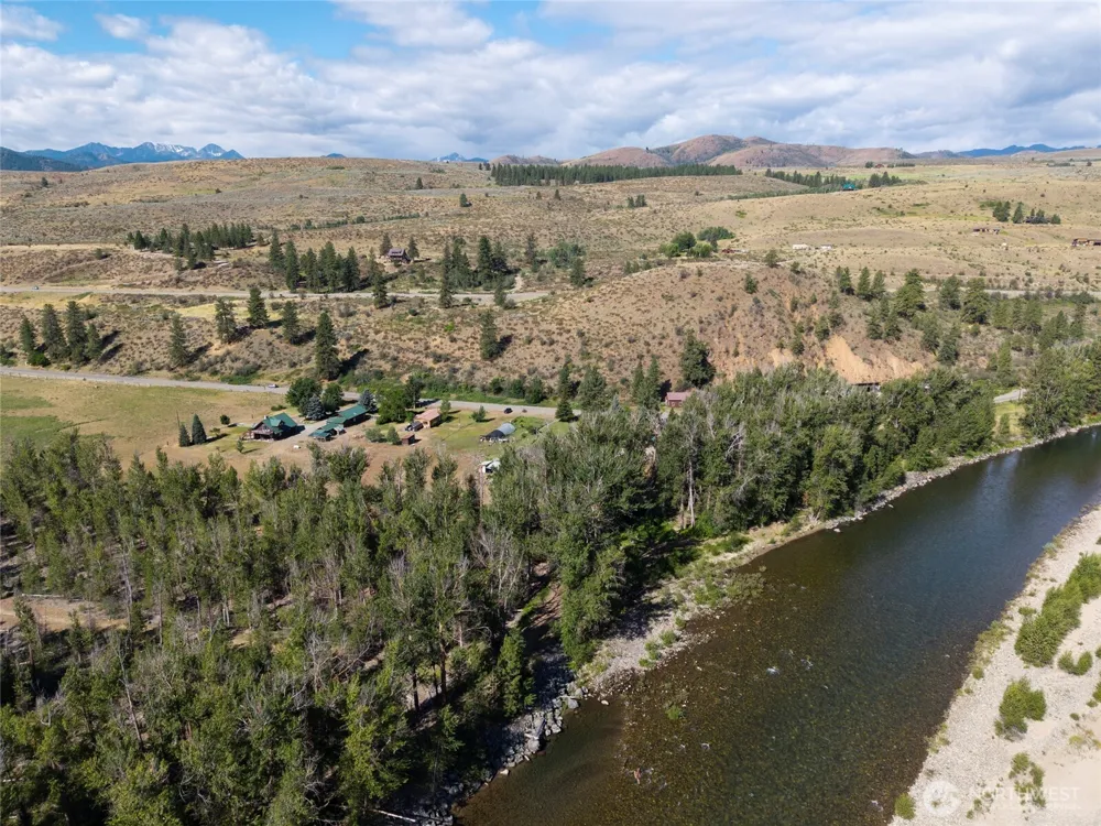 62 Old Twisp Hwy Twisp, WA 98862