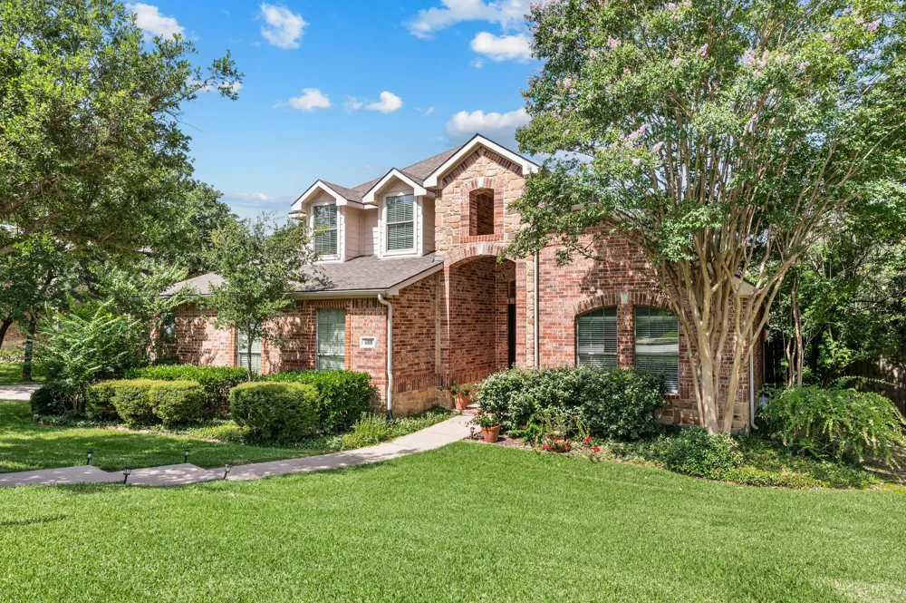 808 Briar Ridge Drive Keller, TX 76248
