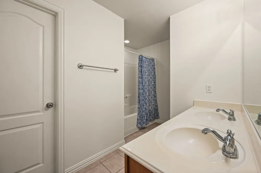 808 Briar Ridge Drive Keller, TX 76248