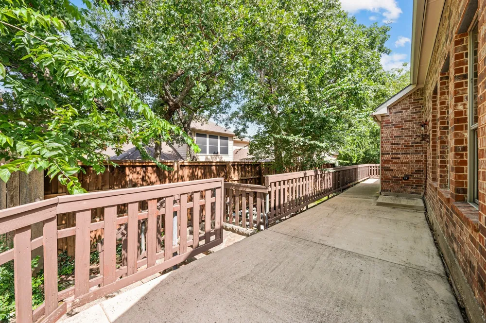 808 Briar Ridge Drive Keller, TX 76248