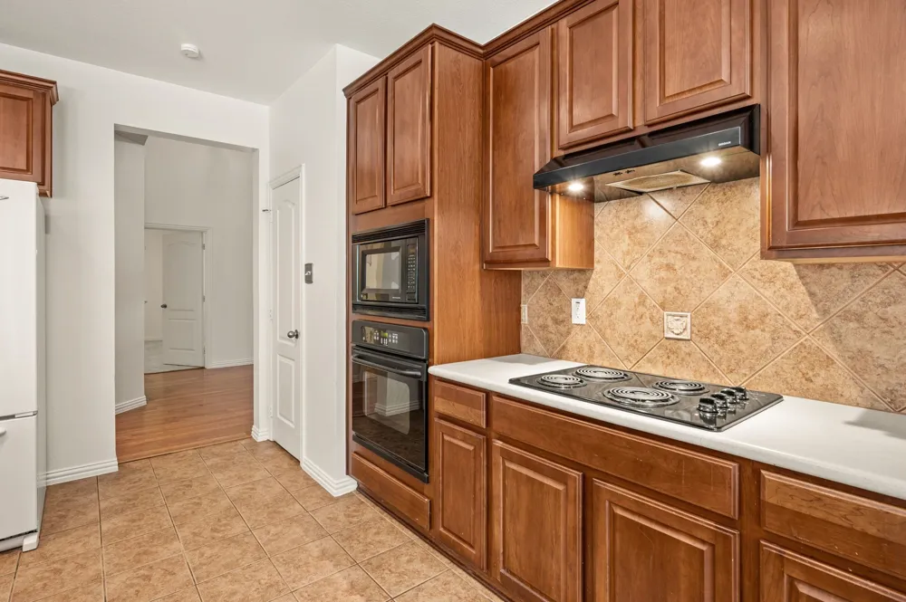 808 Briar Ridge Drive Keller, TX 76248