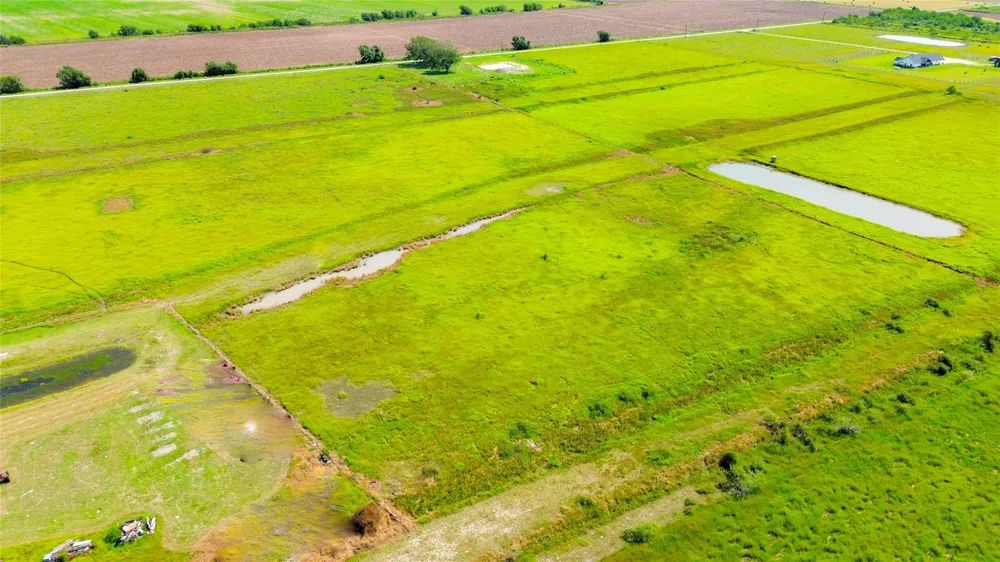 County Road 466 Palacios, TX 77465
