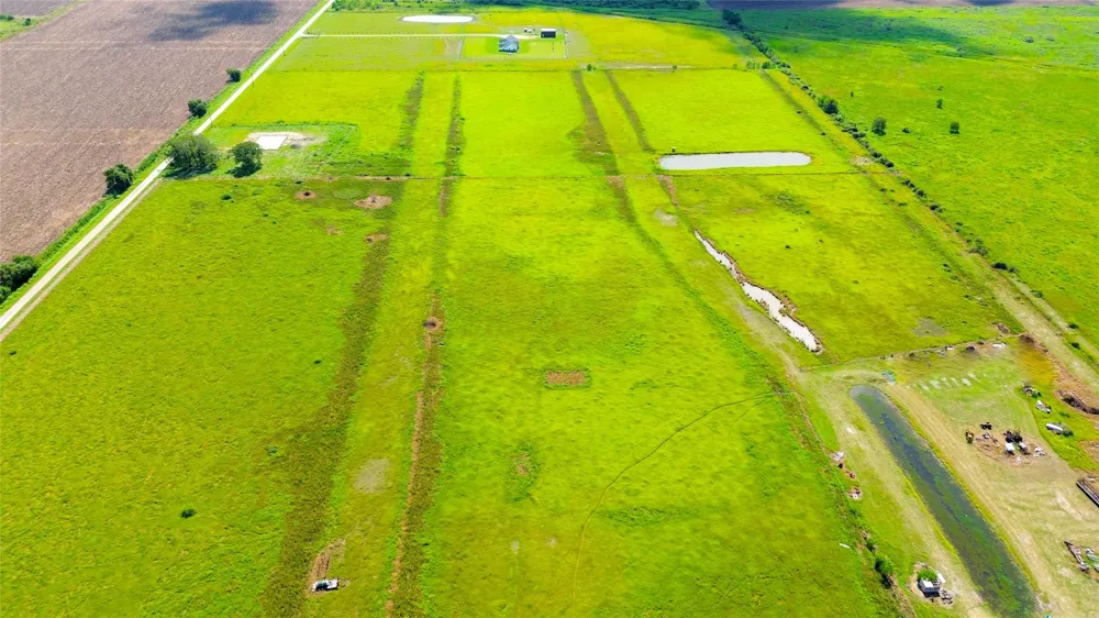 County Road 466 Palacios, TX 77465