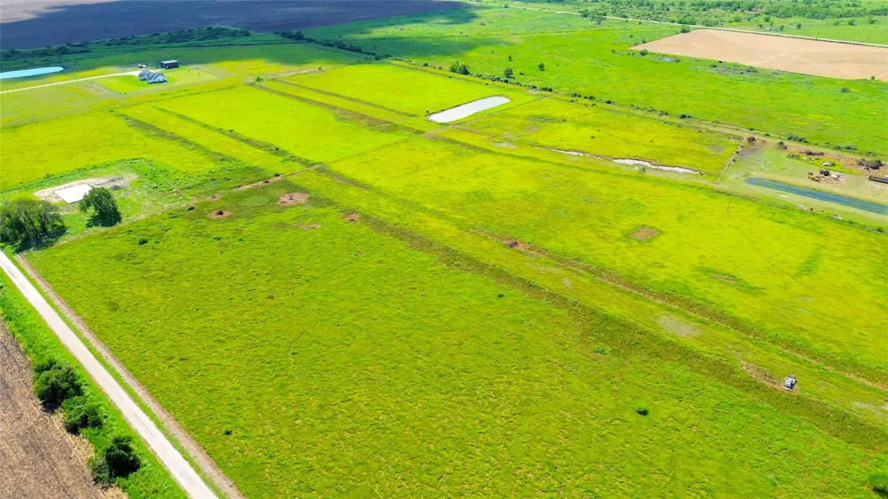 County Road 466 Palacios, TX 77465