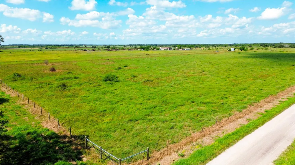 County Road 466 Palacios, TX 77465