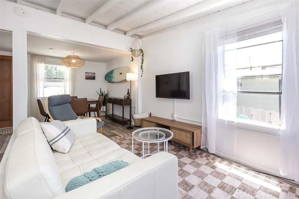 1998 Circle Cayucos, CA 93430