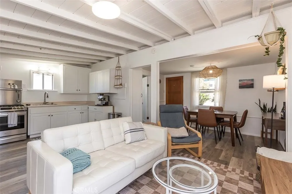 1998 Circle Cayucos, CA 93430