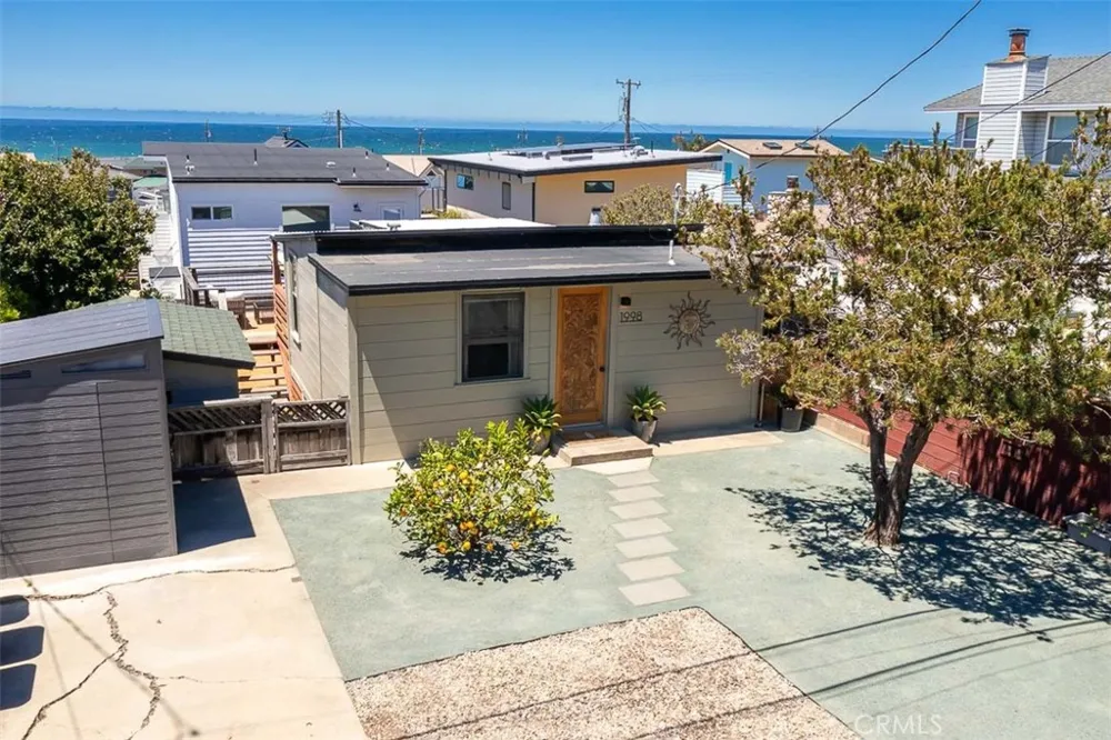 1998 Circle Cayucos, CA 93430