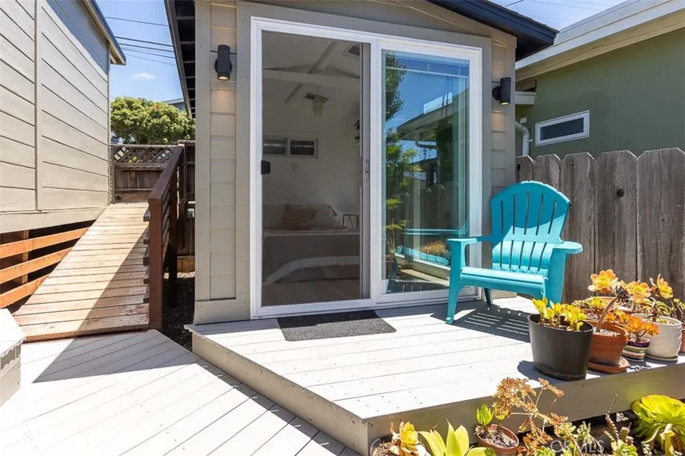 1998 Circle Cayucos, CA 93430