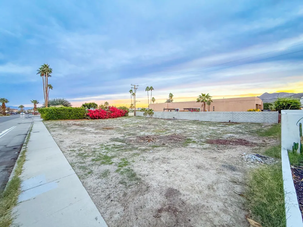 Calle De Ricardo Palm Springs, CA 92264