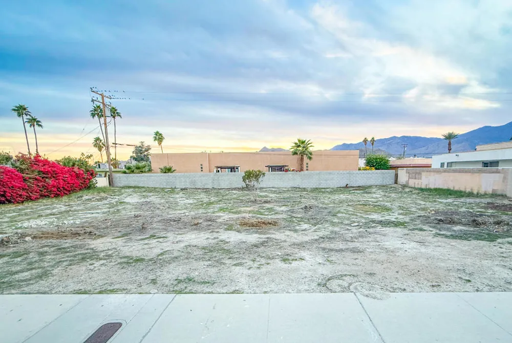 Calle De Ricardo Palm Springs, CA 92264